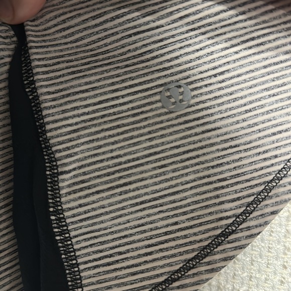 Lululemon Running Tank - Picture 6 of 6